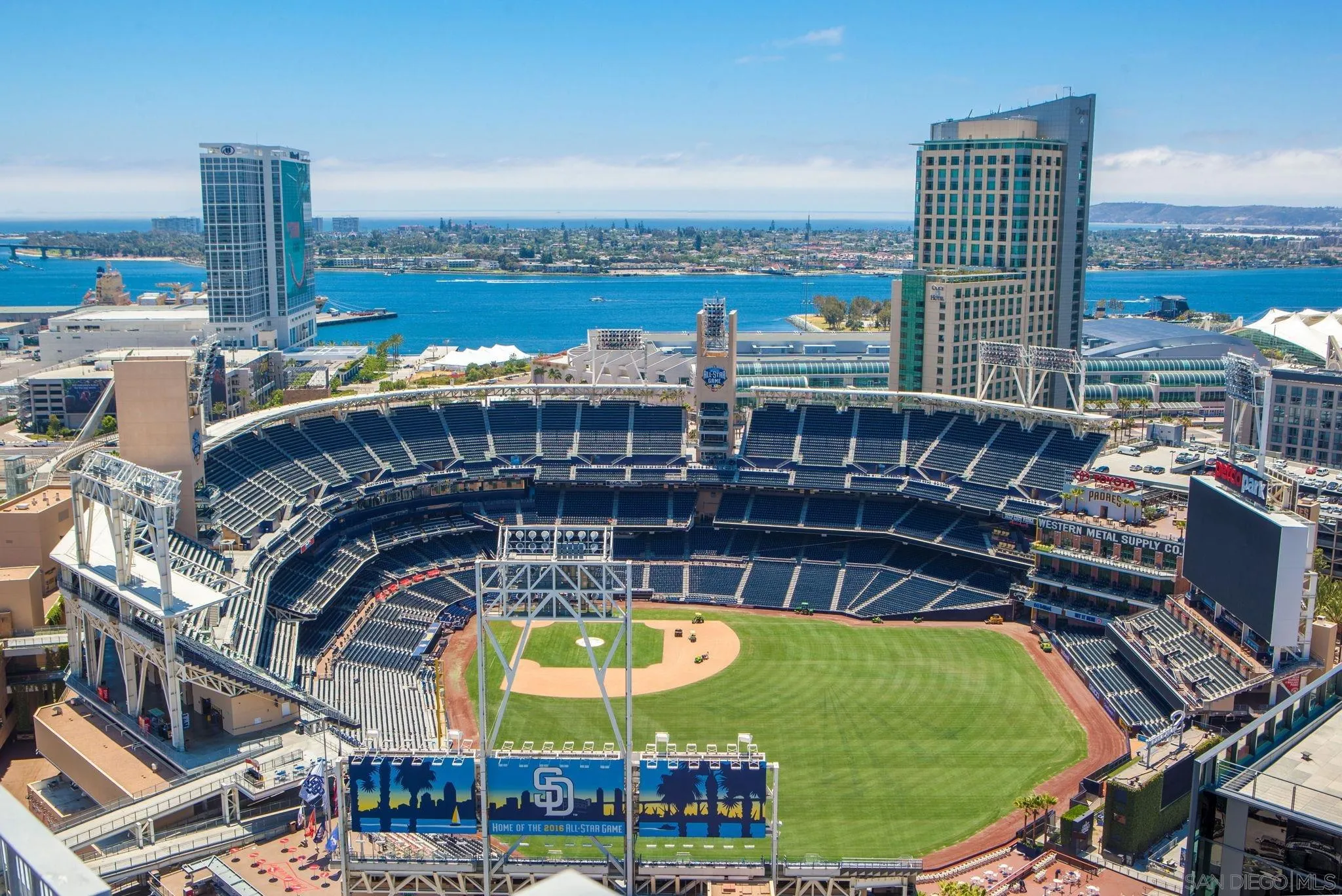 321 10th Ave Unit 304