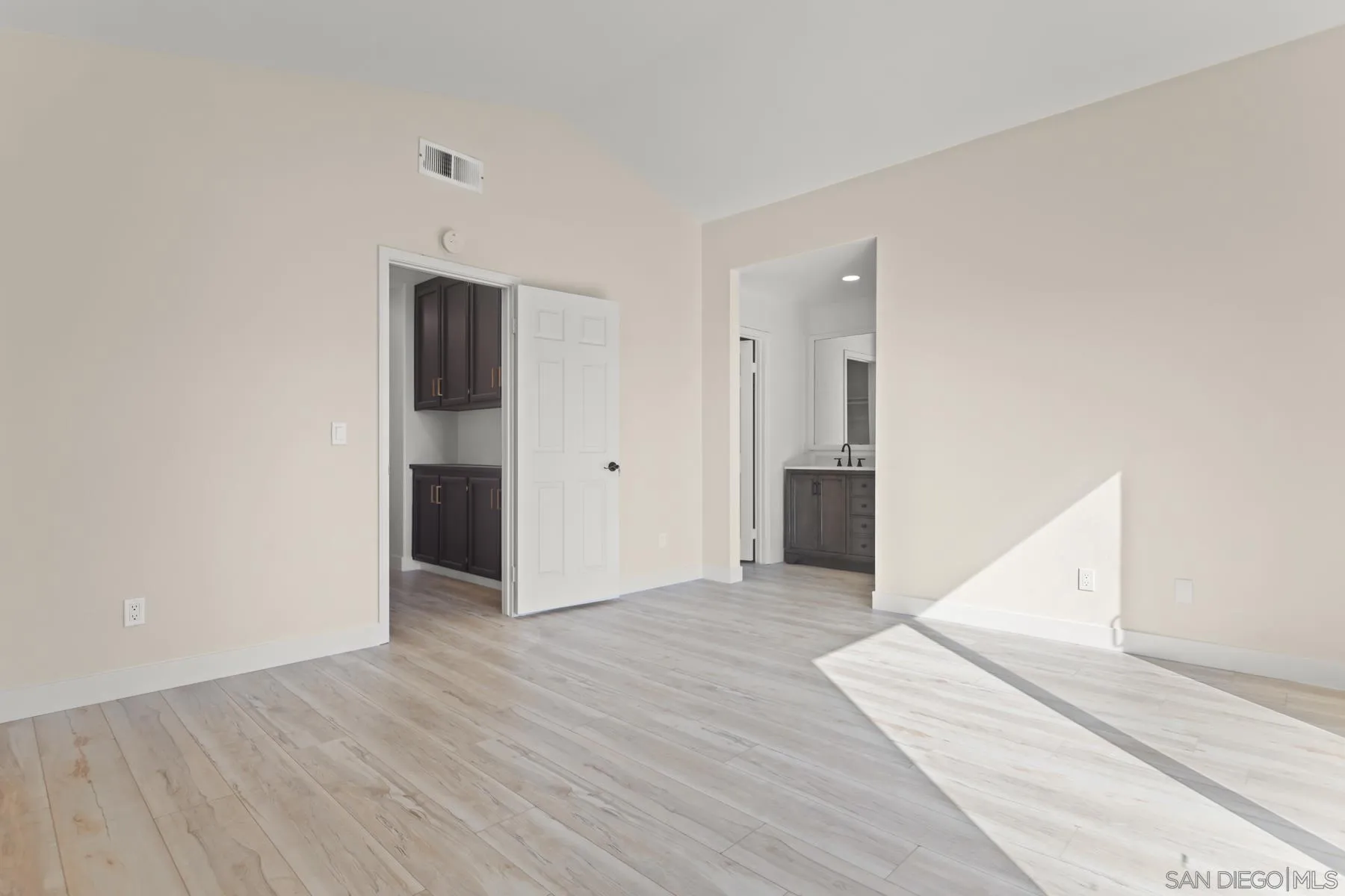 10167 Bluestone Court