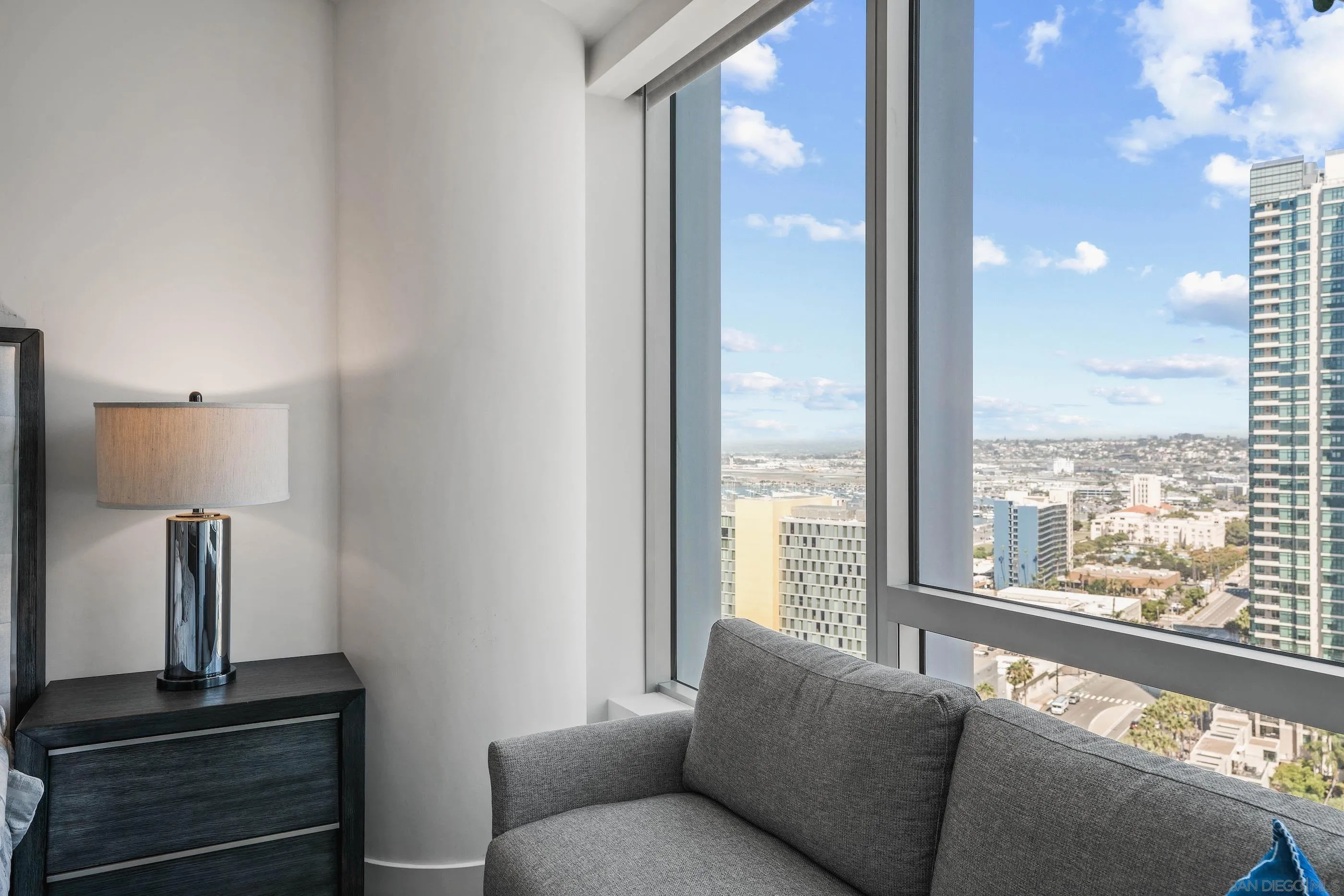 888 W E Street Unit 2206