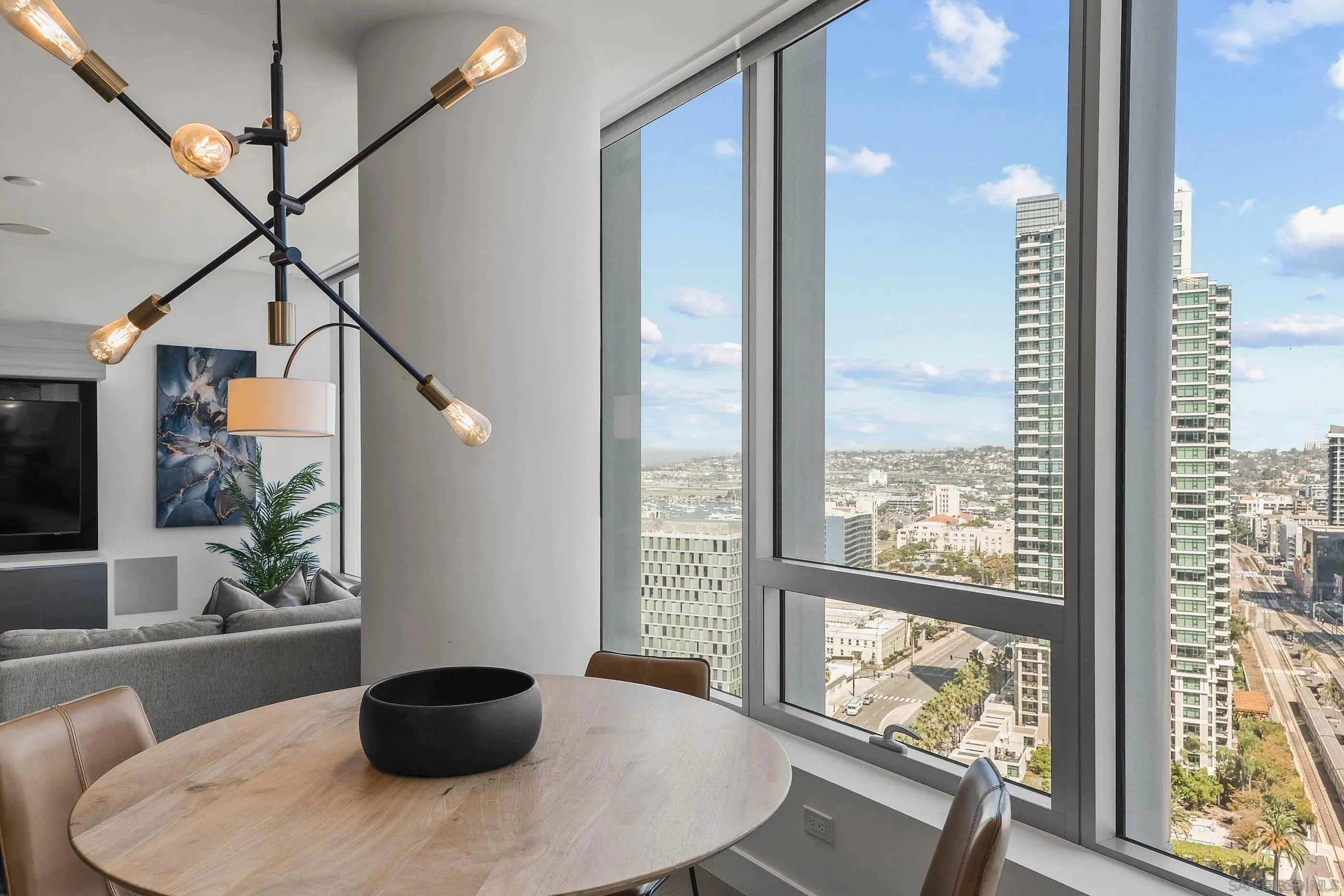 888 W E Street Unit 2206