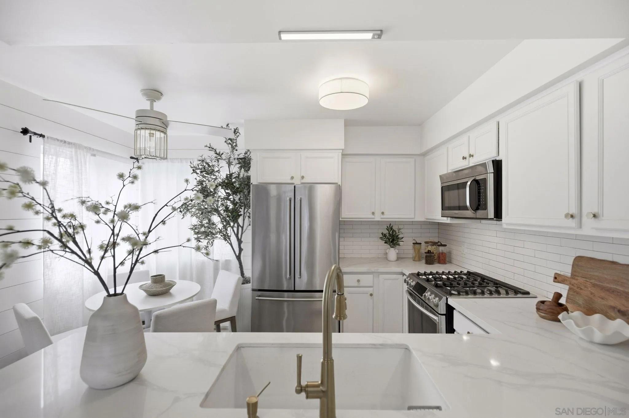 3932 9th Ave Unit 5
