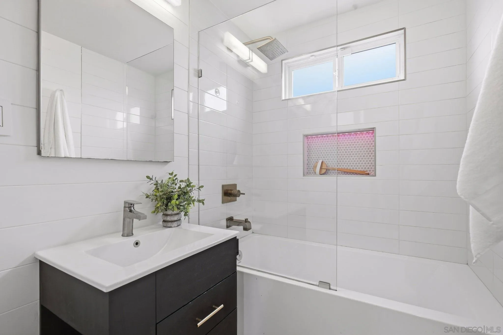 3932 9th Ave Unit 5