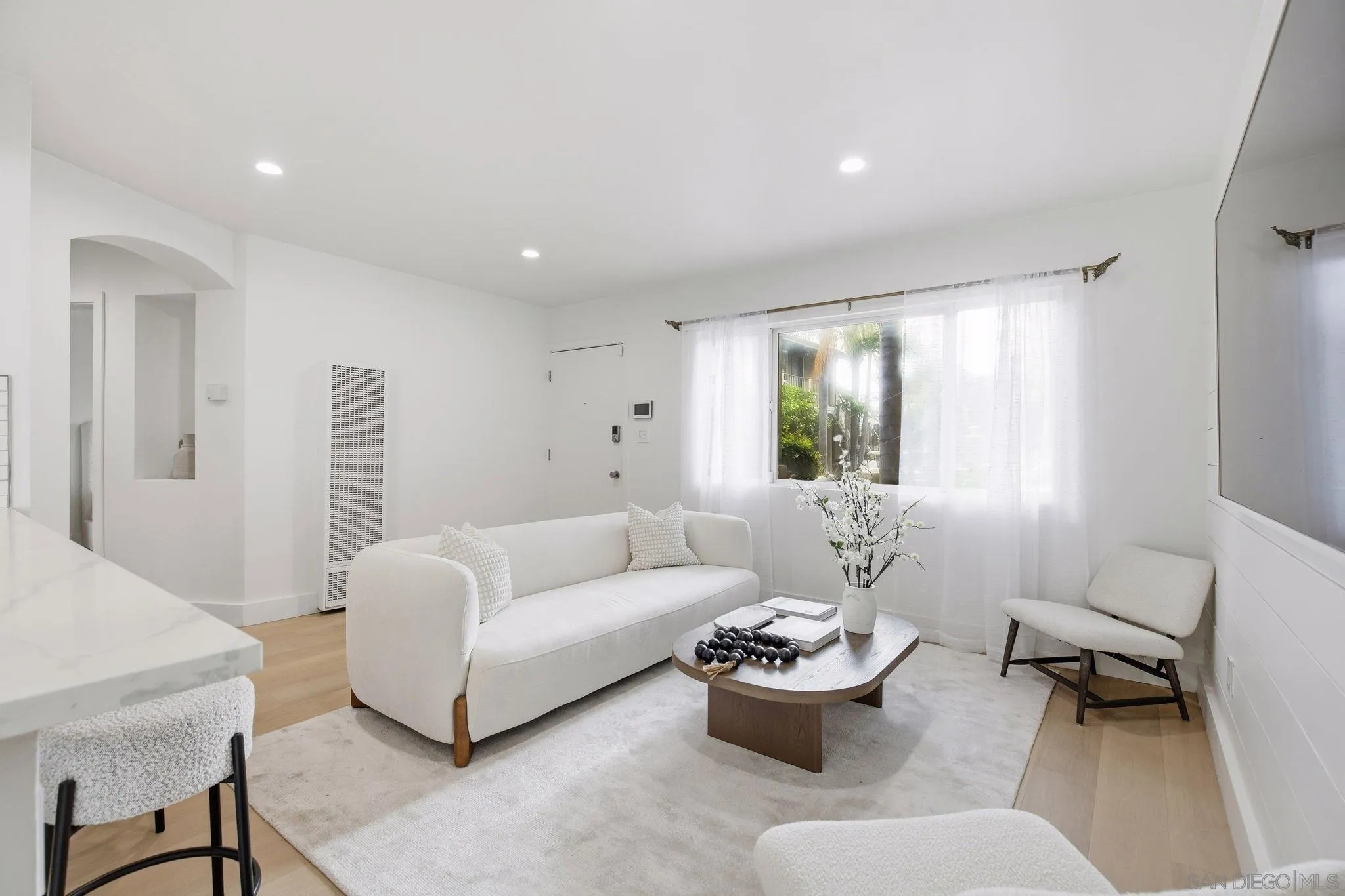 3932 9th Ave Unit 5