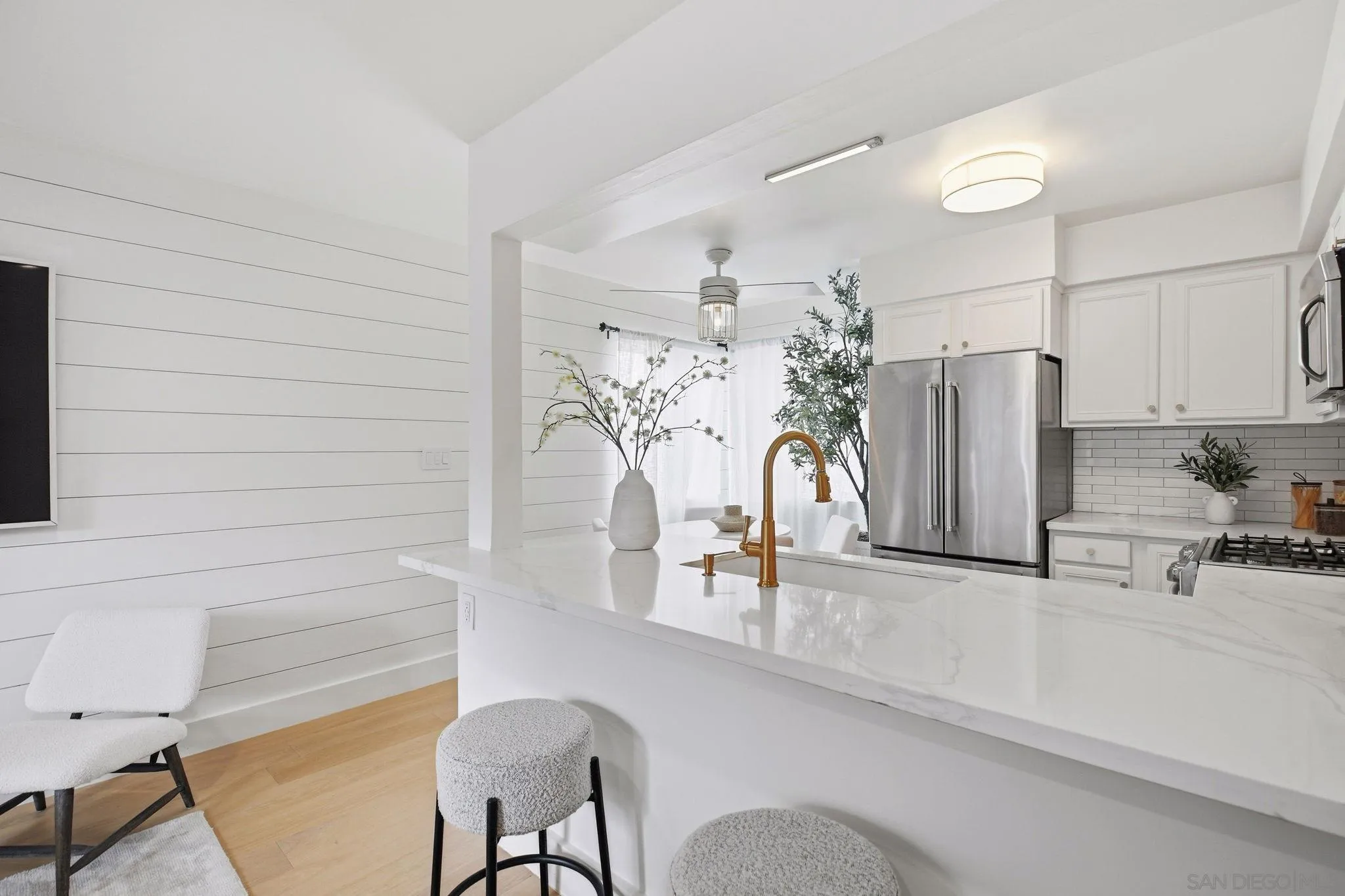 3932 9th Ave Unit 5