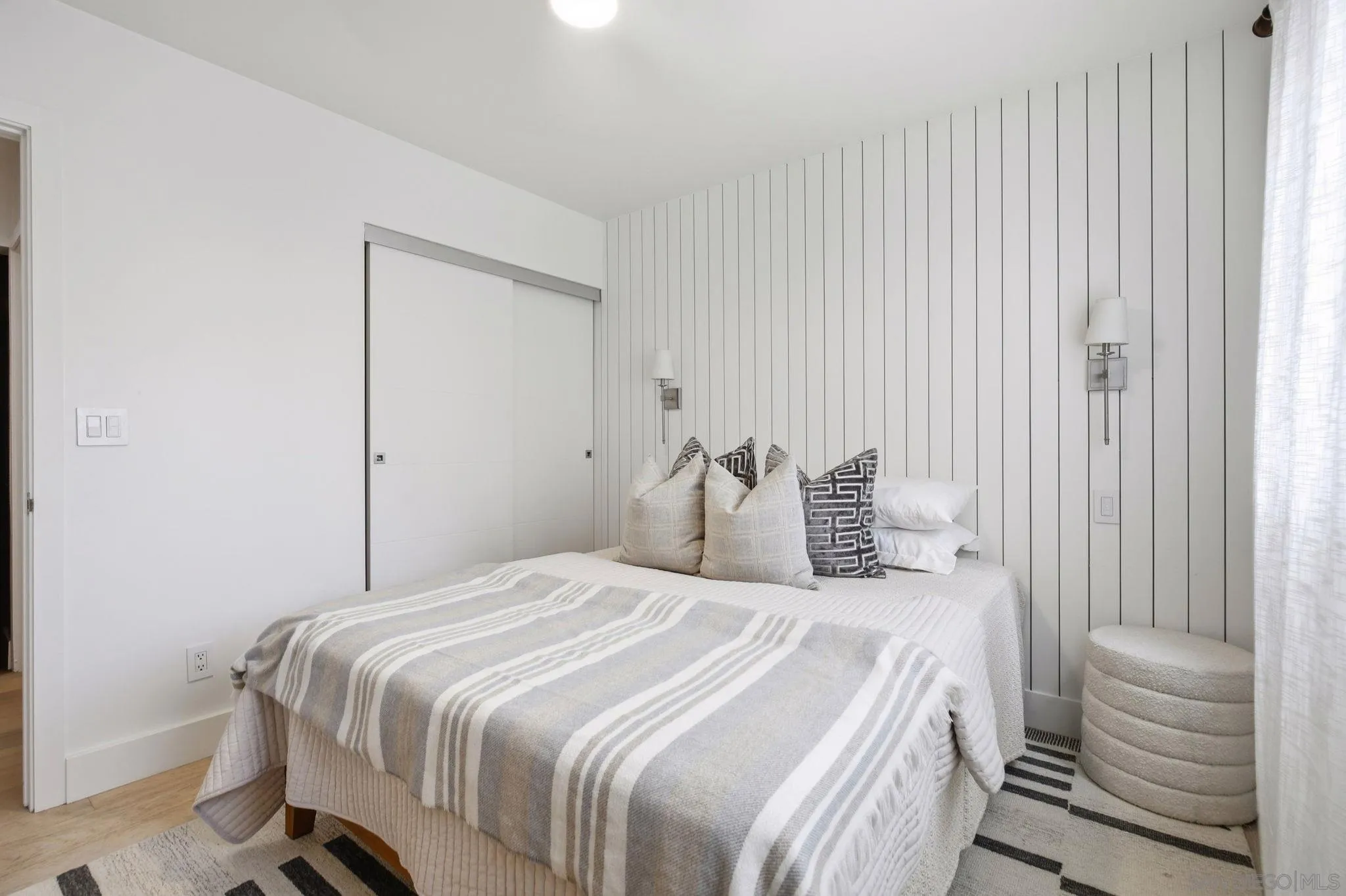 3932 9th Ave Unit 5