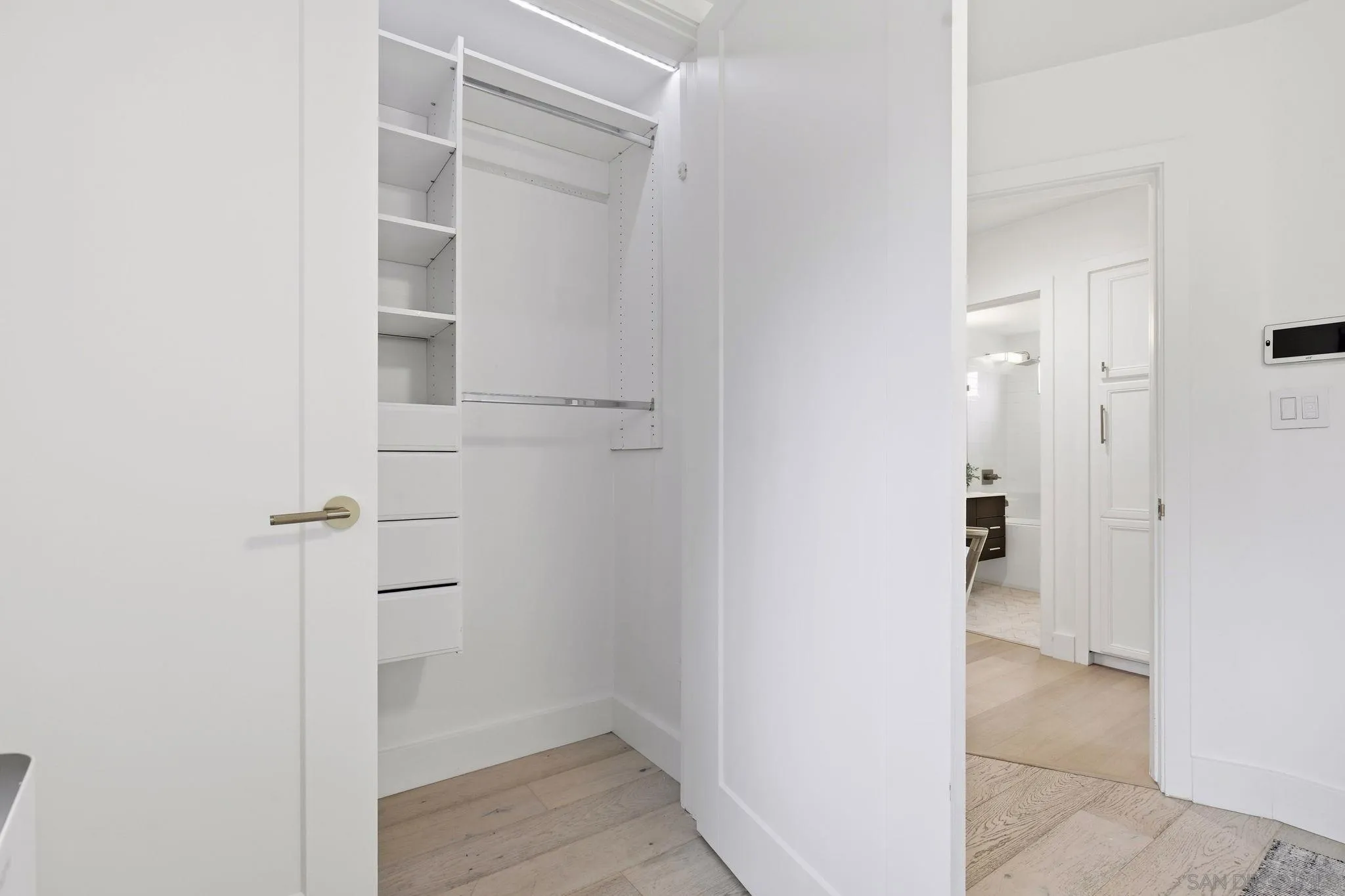 3932 9th Ave Unit 5