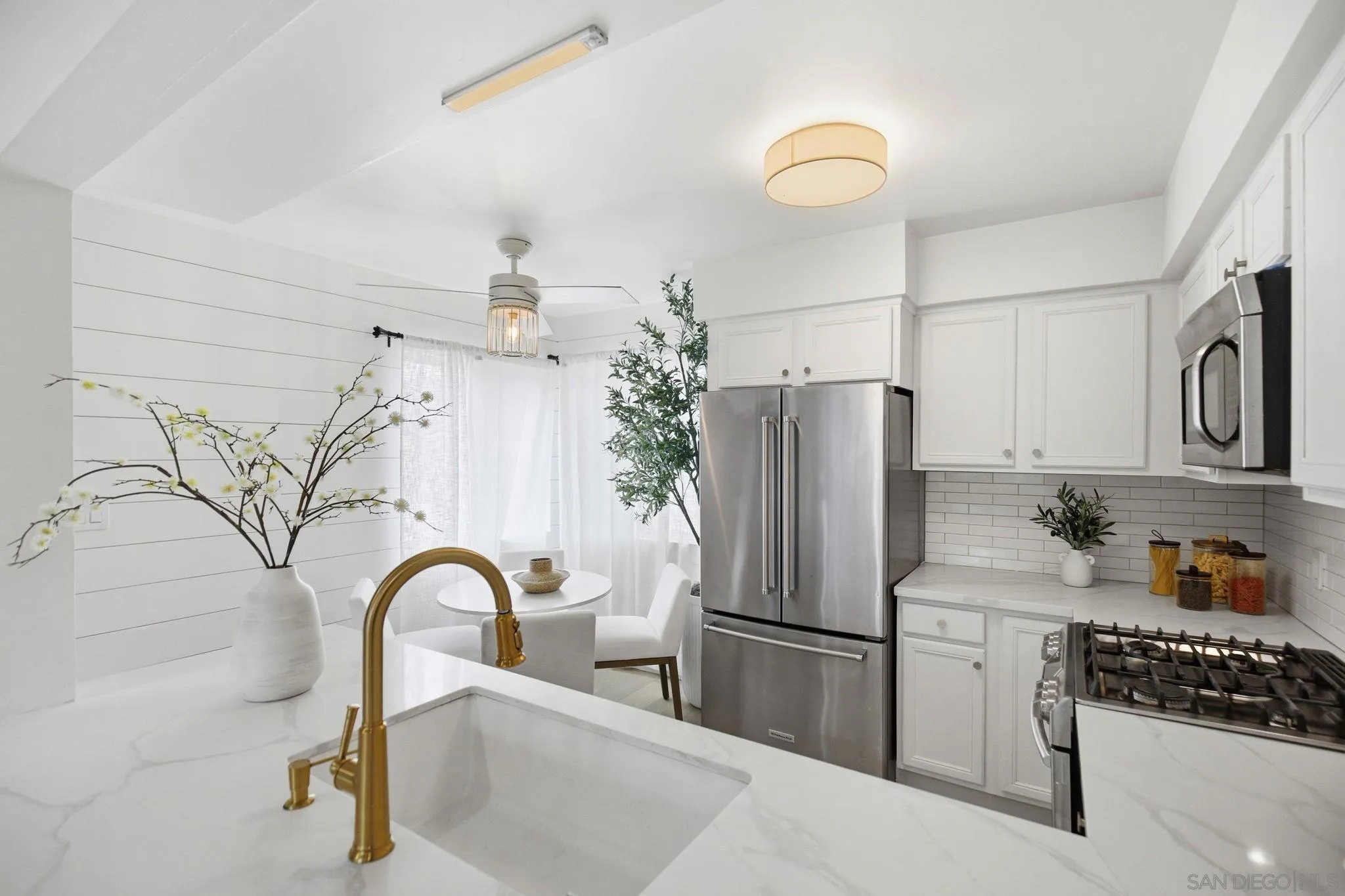 3932 9th Ave Unit 5