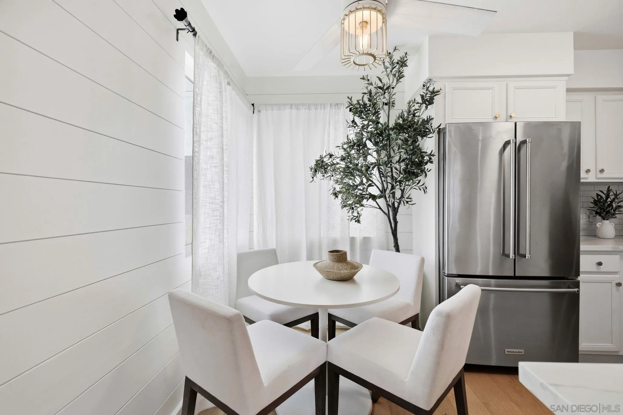3932 9th Ave Unit 5
