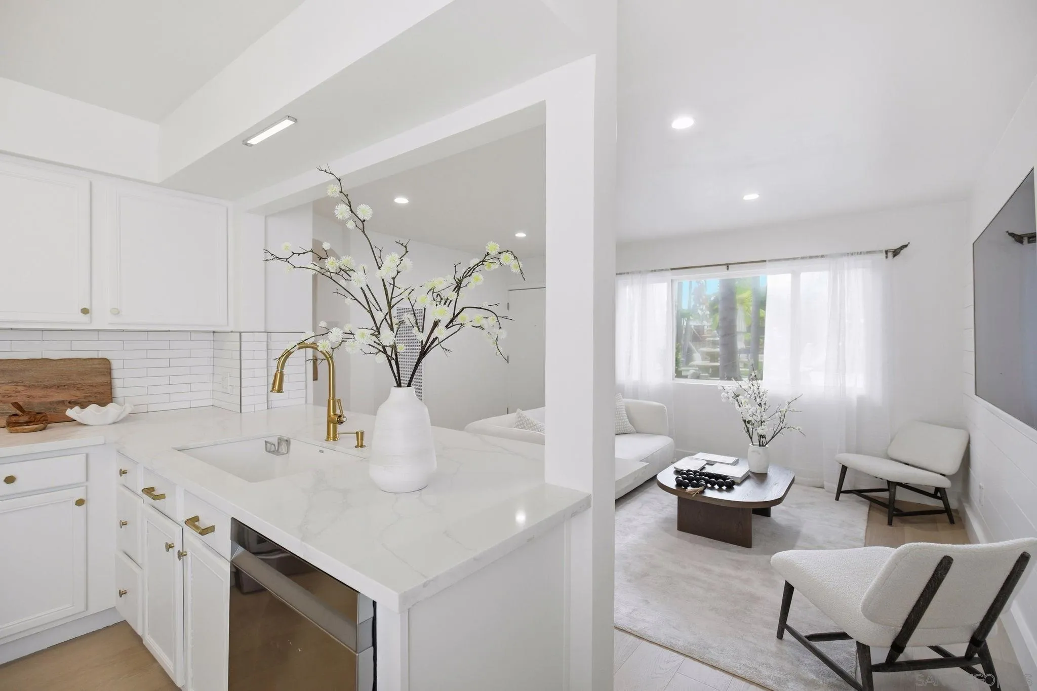 3932 9th Ave Unit 5