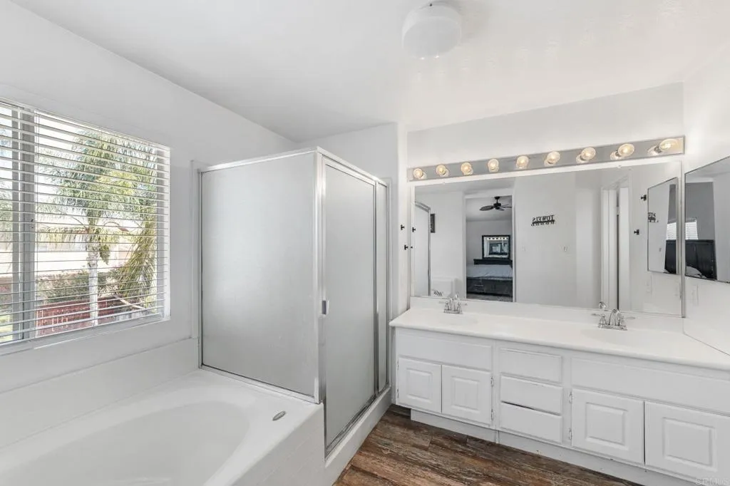 25134 Calle Entradero