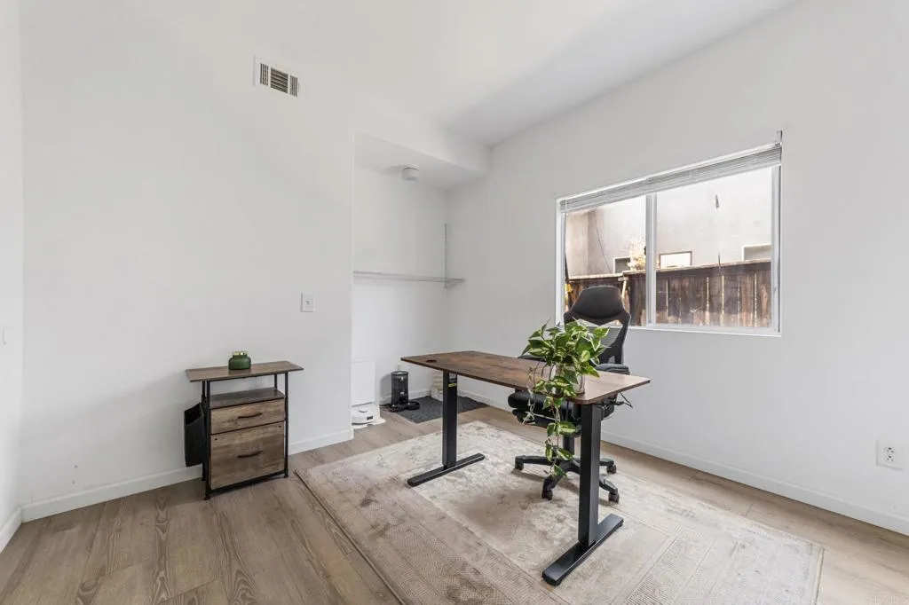 25134 Calle Entradero