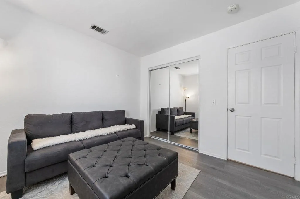 25134 Calle Entradero