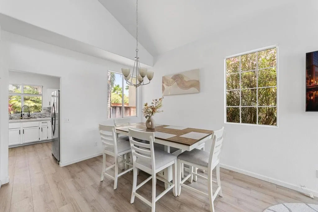 25134 Calle Entradero