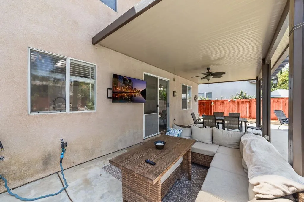 25134 Calle Entradero