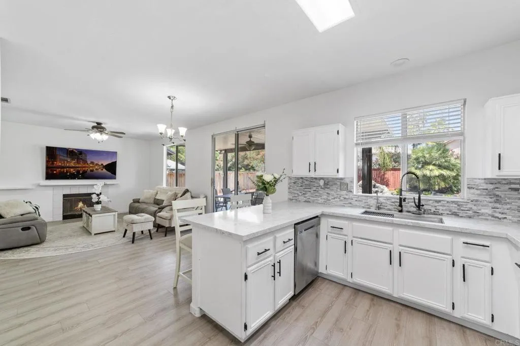 25134 Calle Entradero