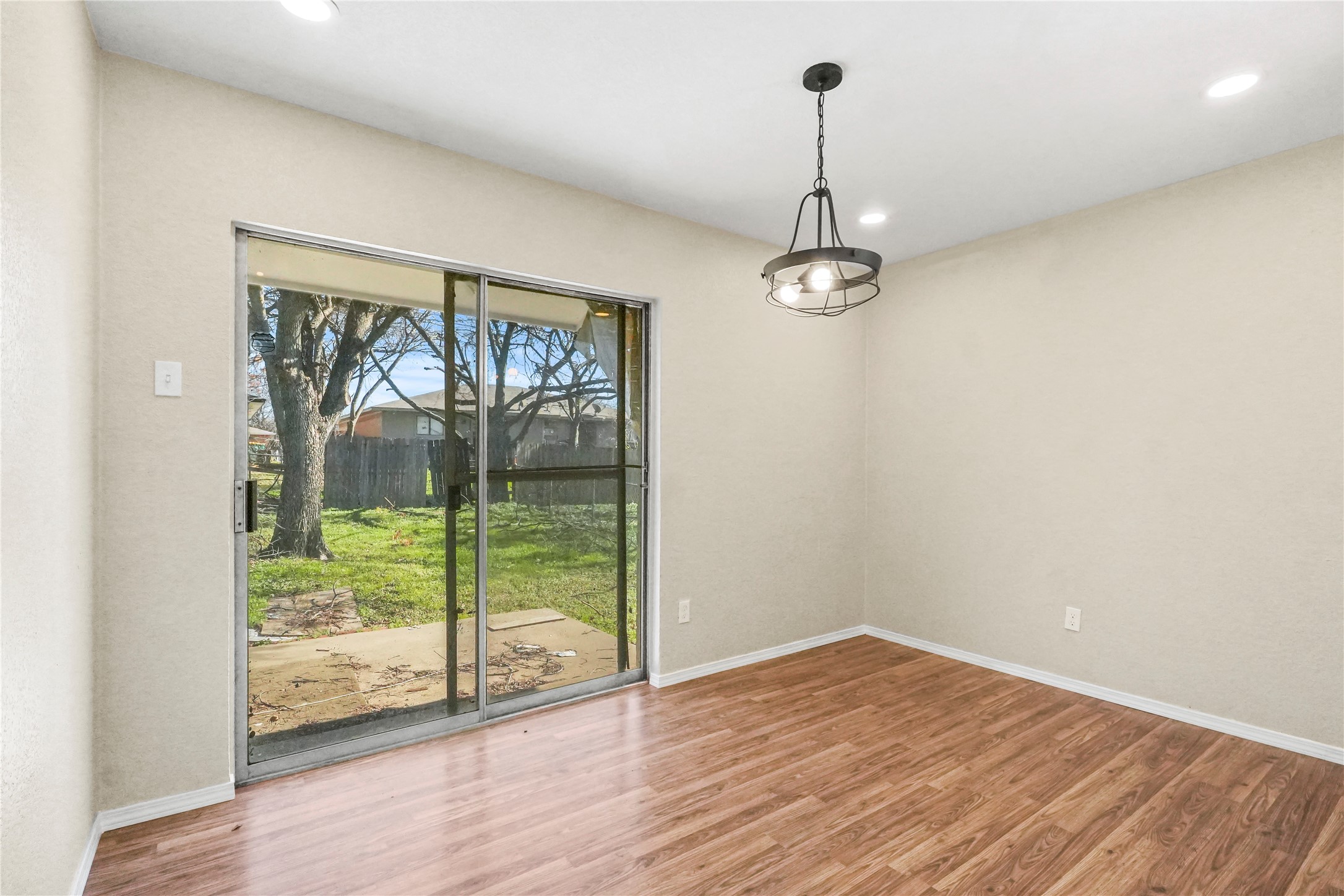 1109 Neptune Drive