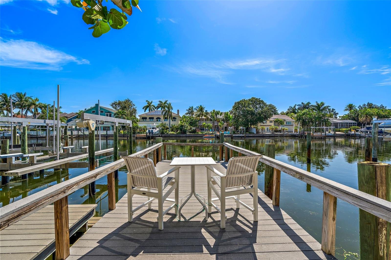 903 PINELLAS BAYWAY S #207