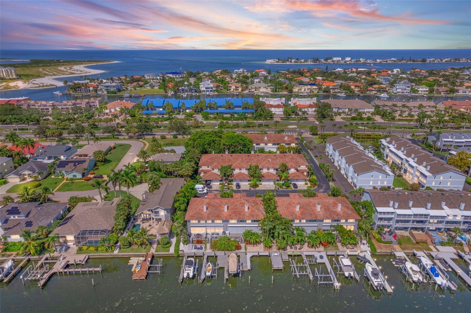 903 PINELLAS BAYWAY S #207