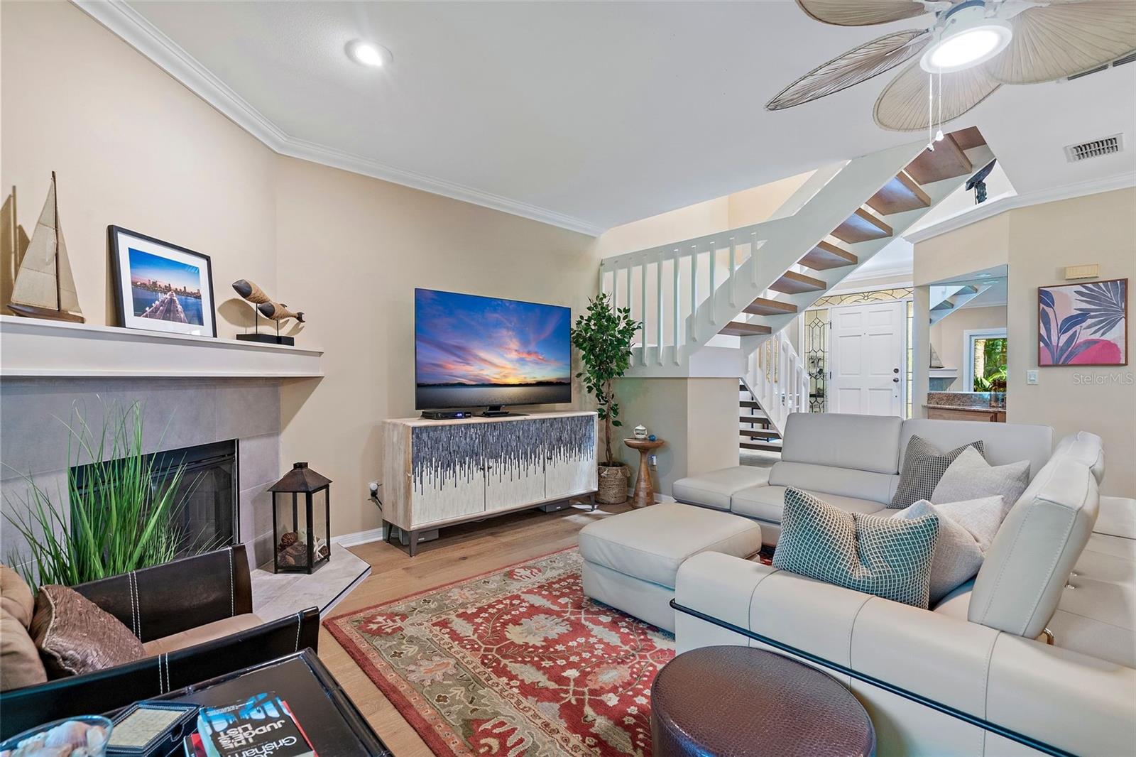 903 PINELLAS BAYWAY S #207