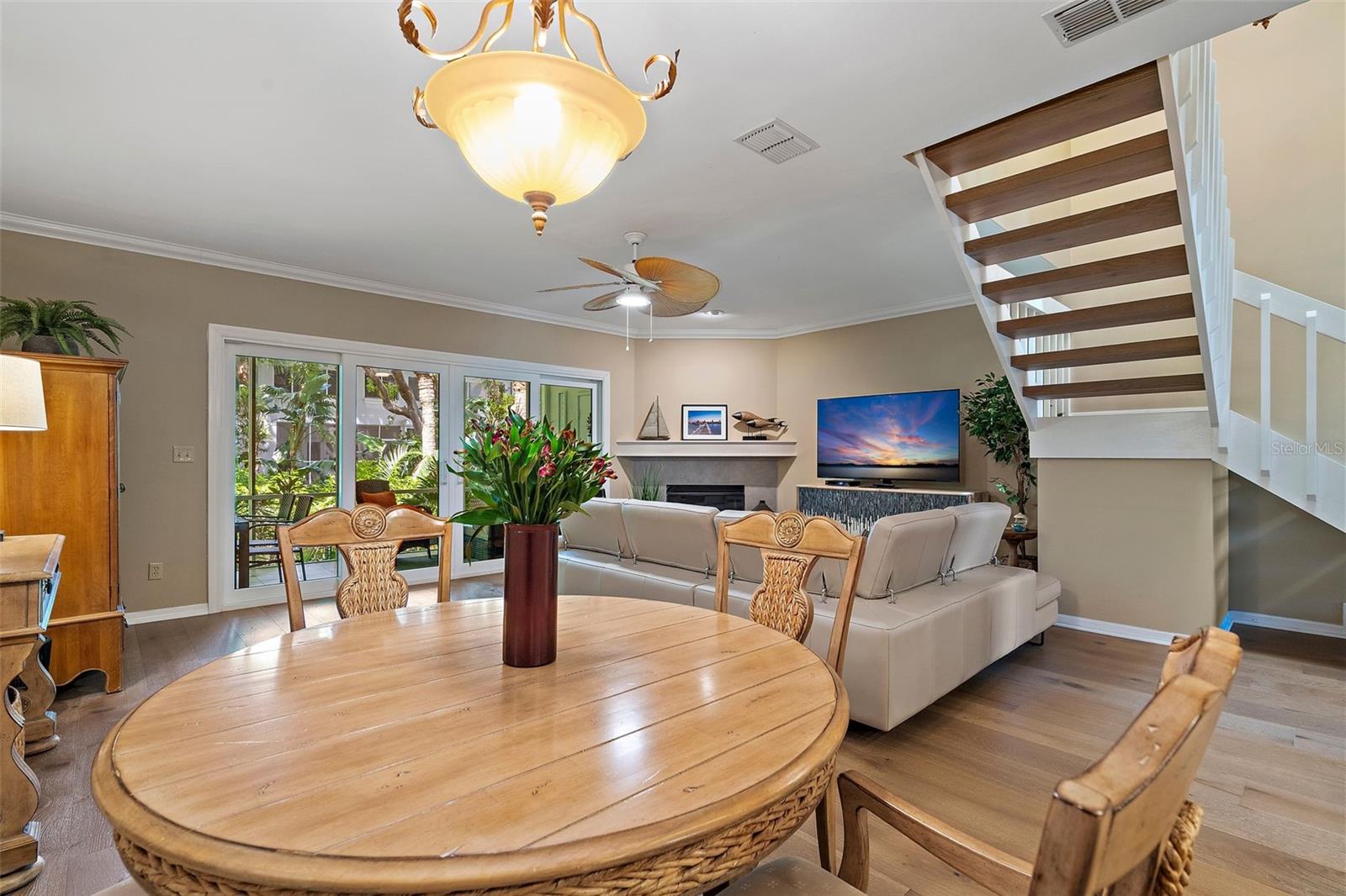 903 PINELLAS BAYWAY S #207
