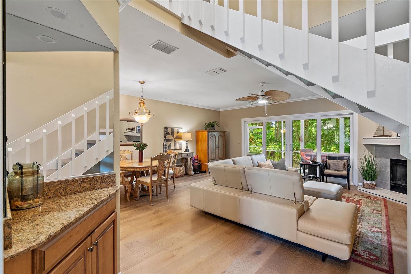 903 PINELLAS BAYWAY S #207