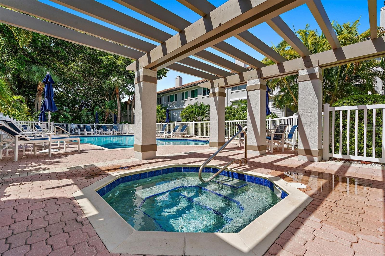 903 PINELLAS BAYWAY S #207