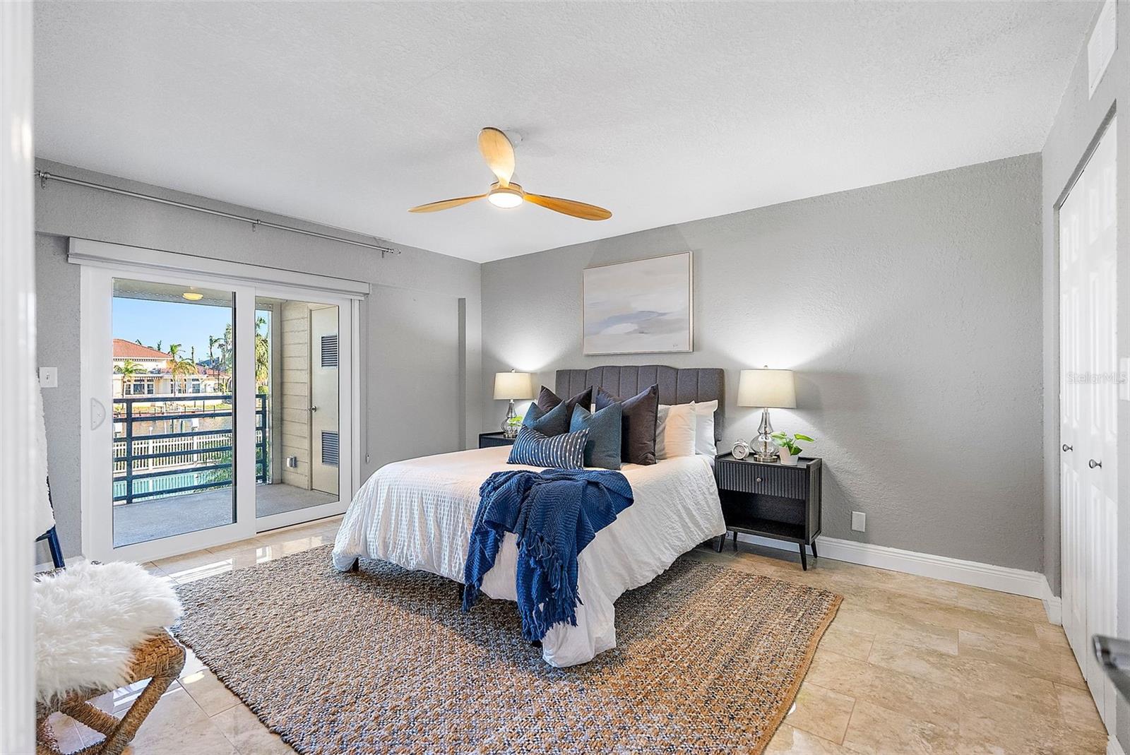 363 PINELLAS BAYWAY S #33