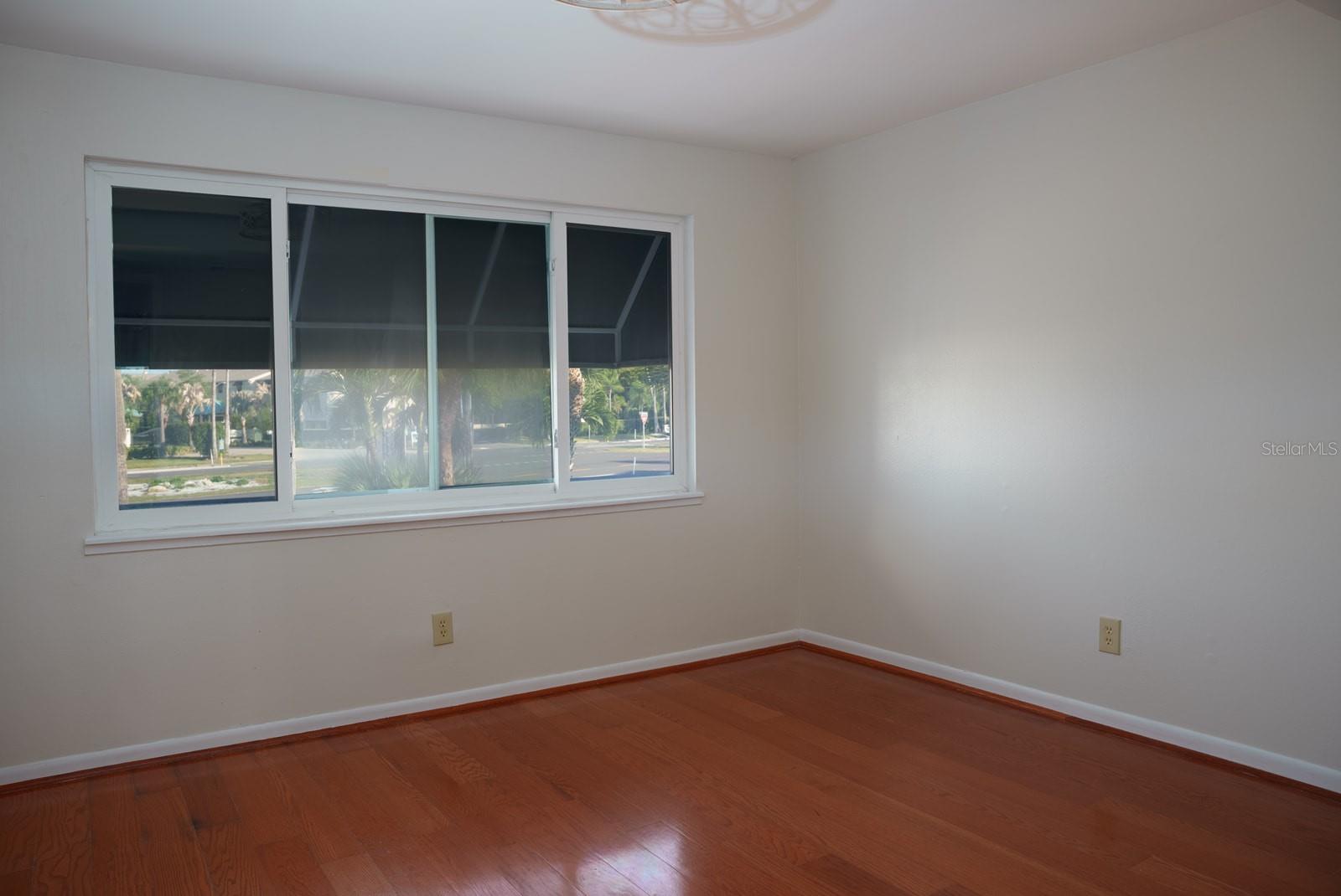 370 PINELLAS BAYWAY S #E