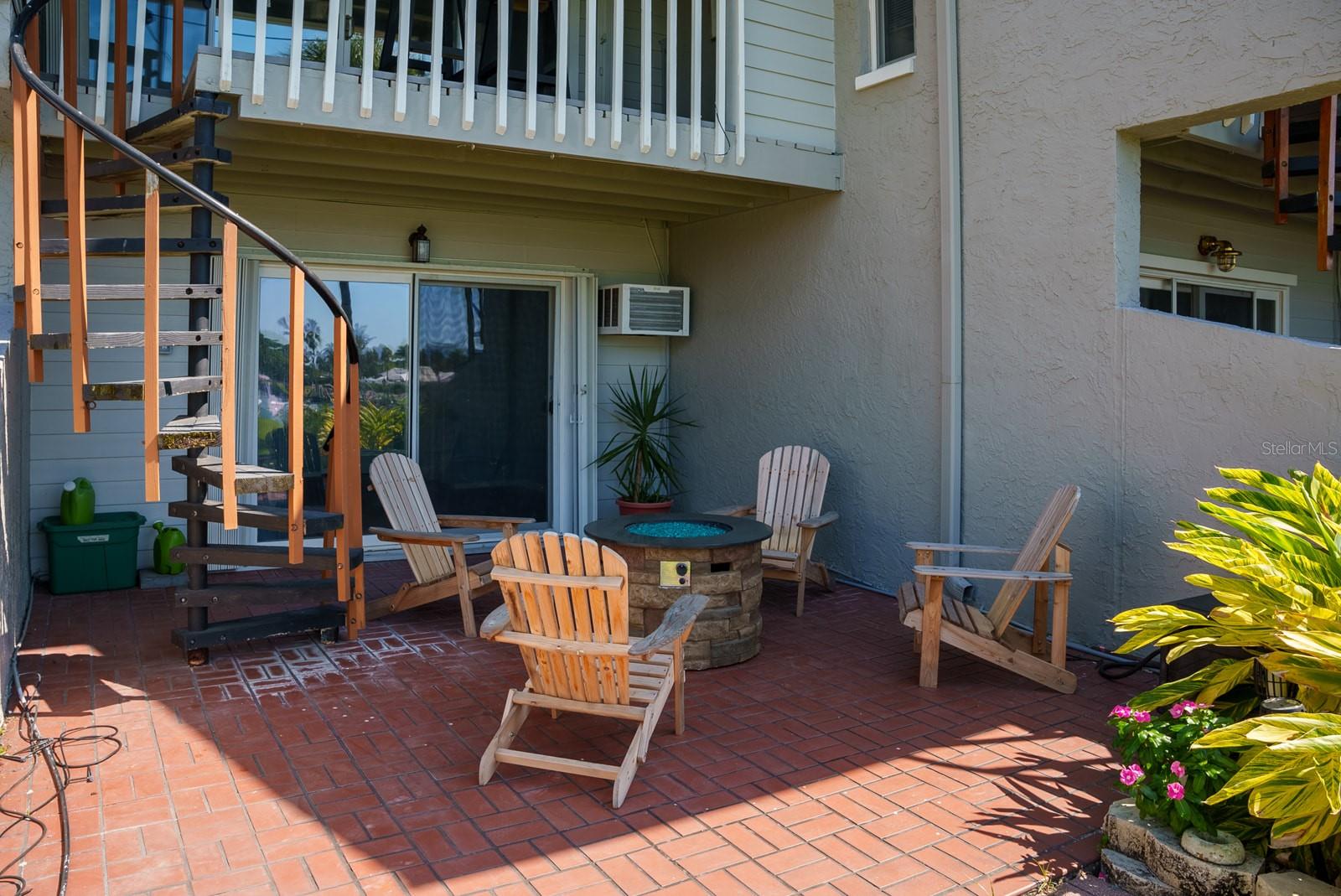 370 PINELLAS BAYWAY S #E