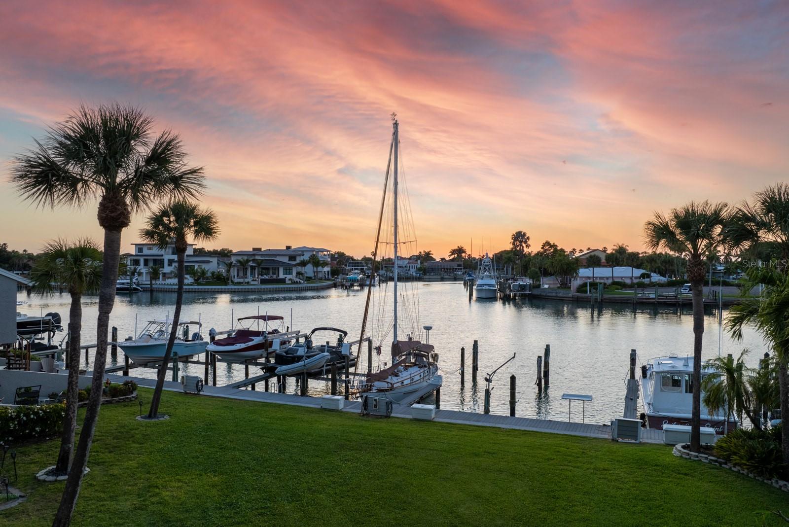 370 PINELLAS BAYWAY S #E
