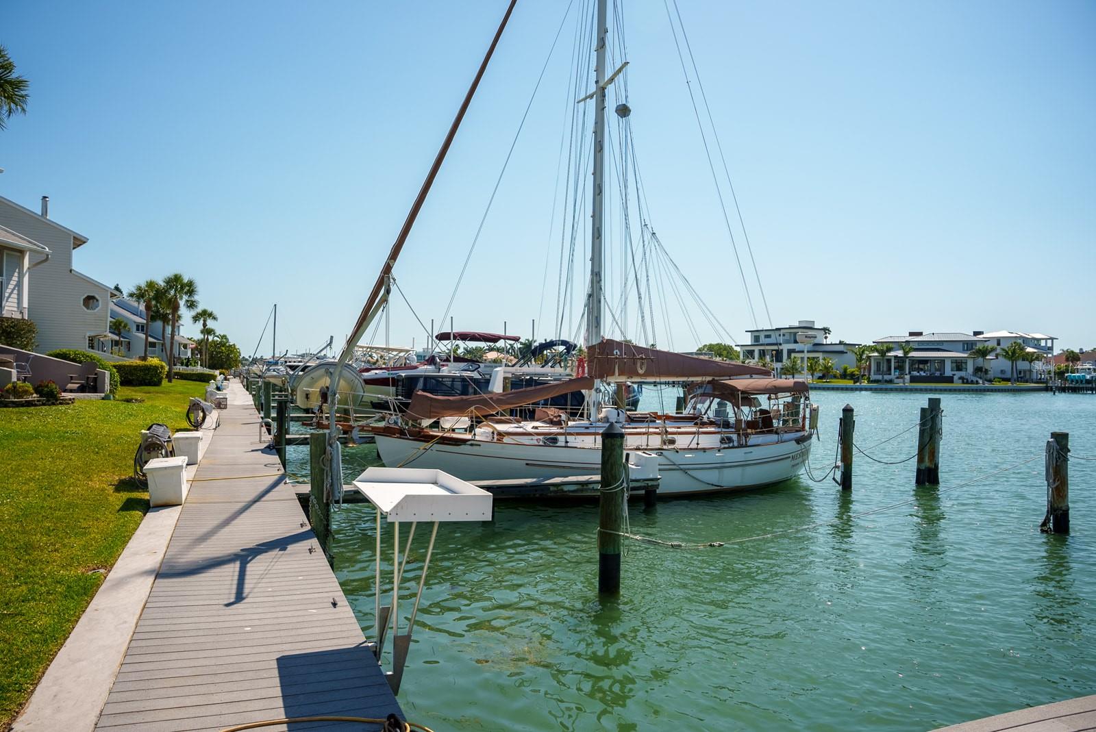370 PINELLAS BAYWAY S #E