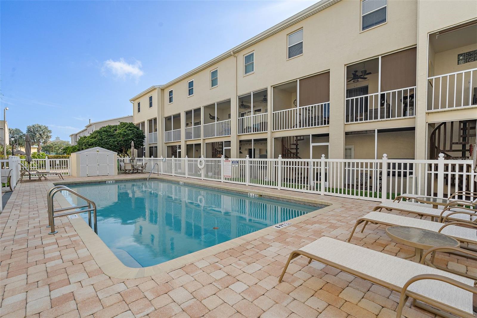 1109 PINELLAS BAYWAY S #403