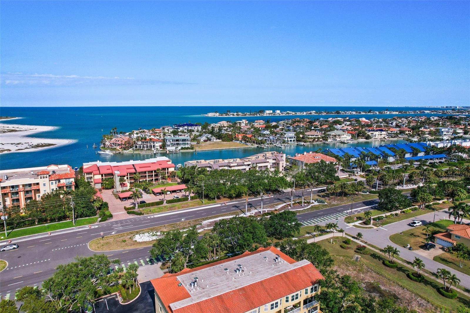 936 PINELLAS BAYWAY S #T-5
