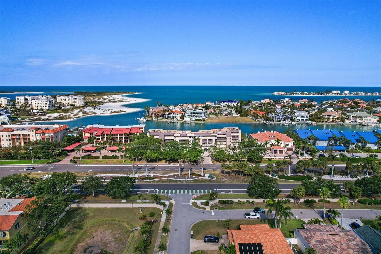 936 PINELLAS BAYWAY S #T-5
