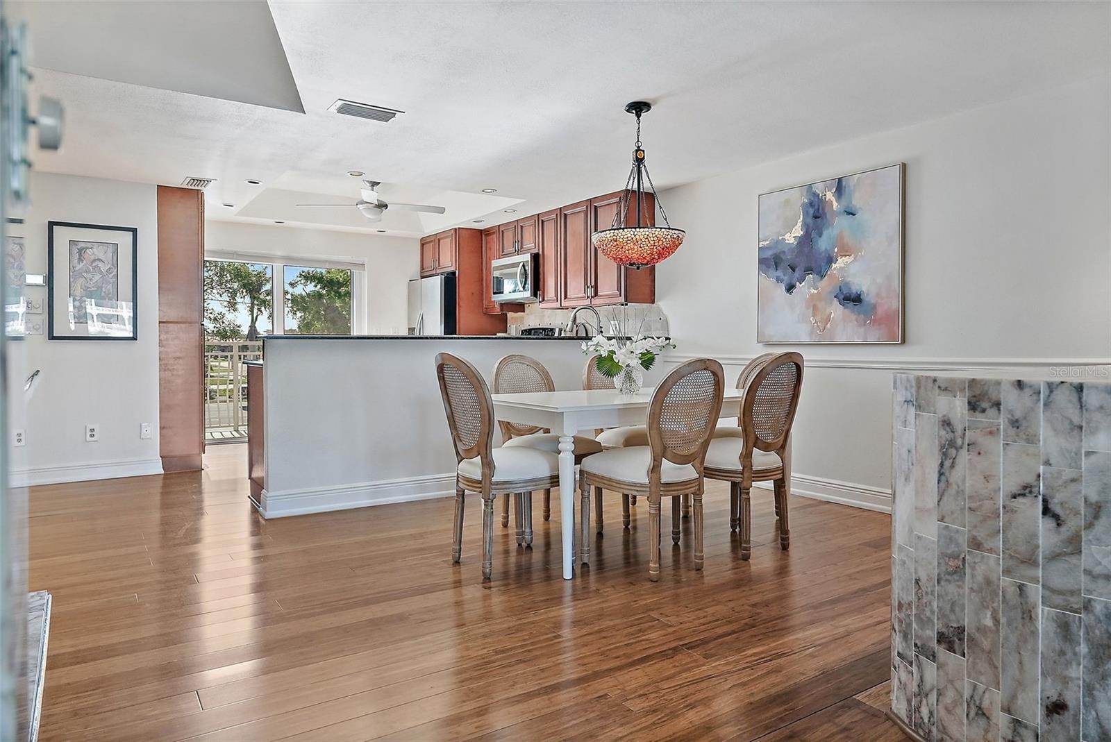 936 PINELLAS BAYWAY S #T-5