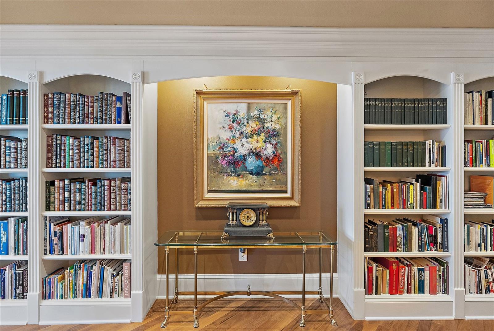 100 BEACH DR NE #1902