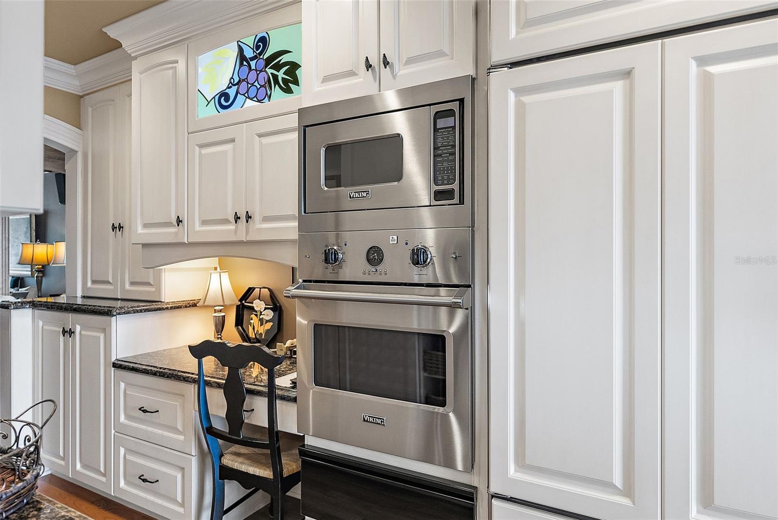 100 BEACH DR NE #1902