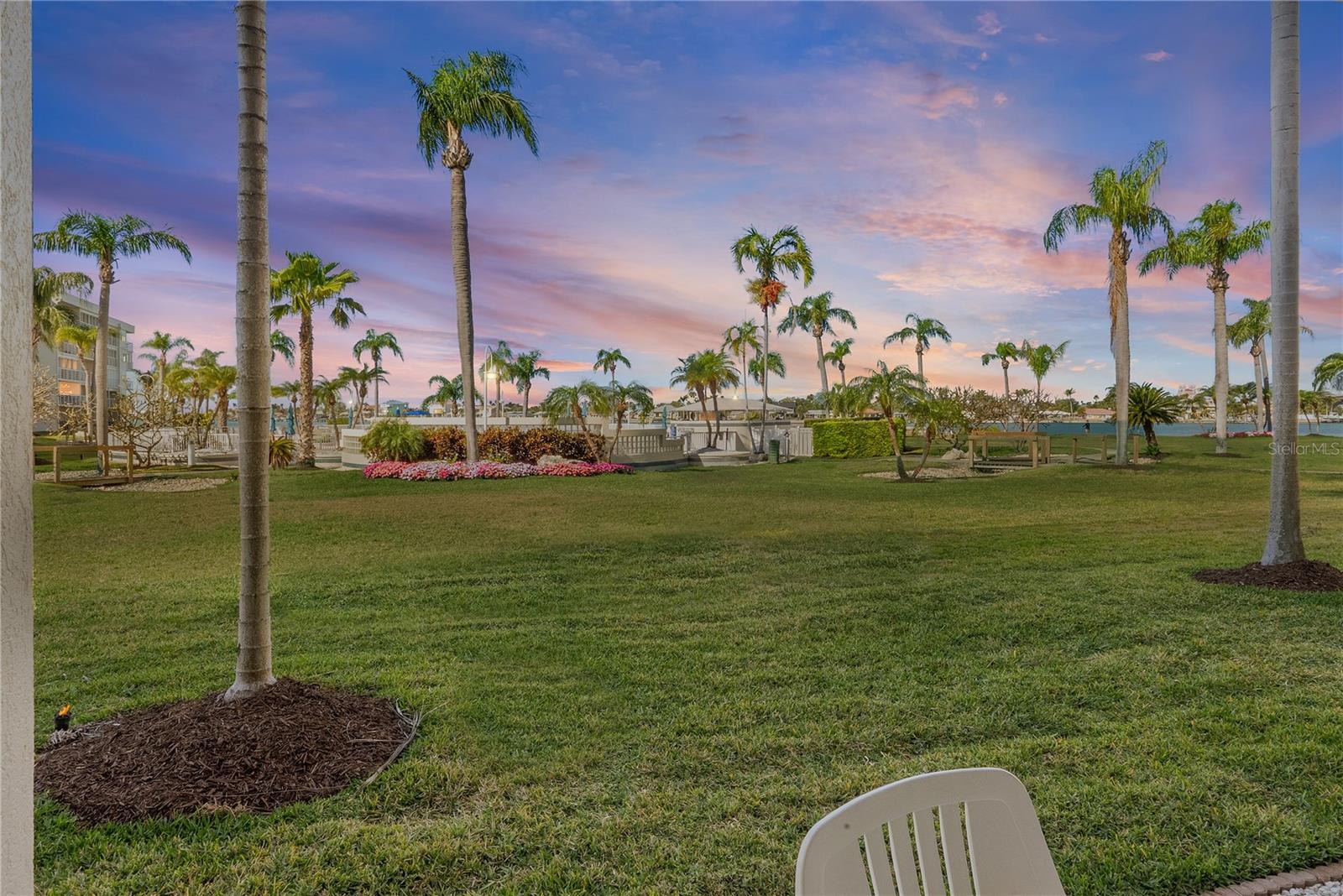 6021 BAHIA DEL MAR CIR #137