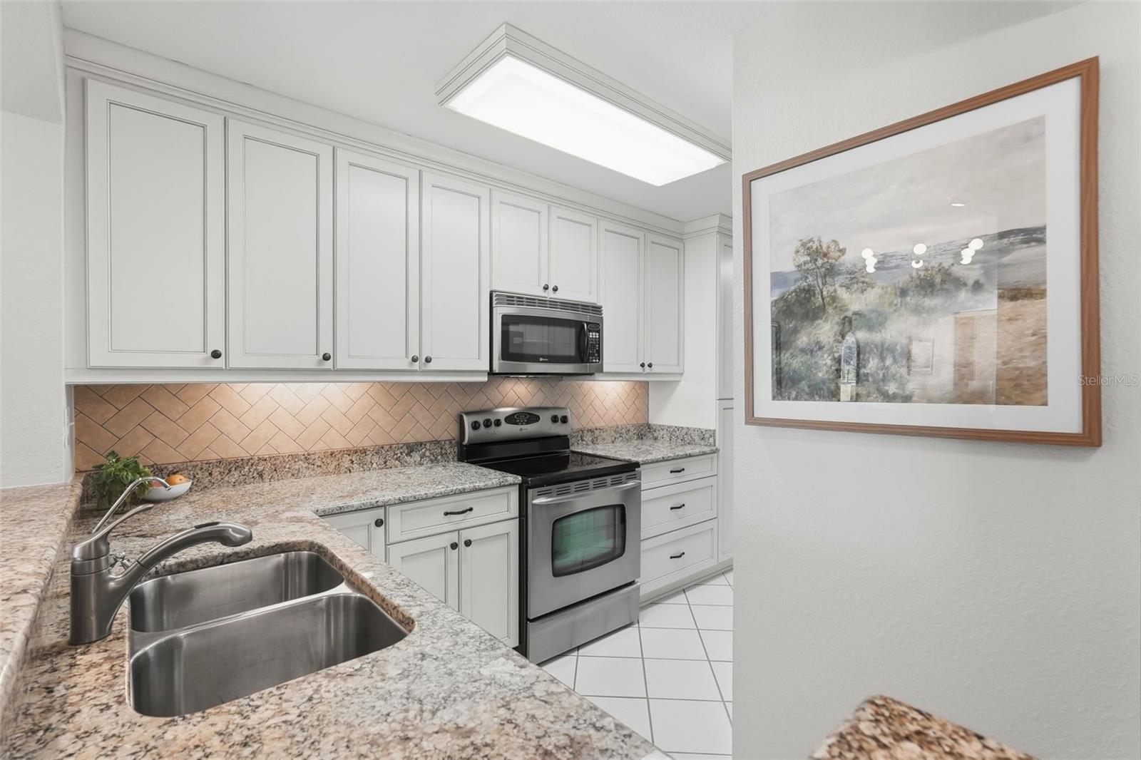 6021 BAHIA DEL MAR CIR #137