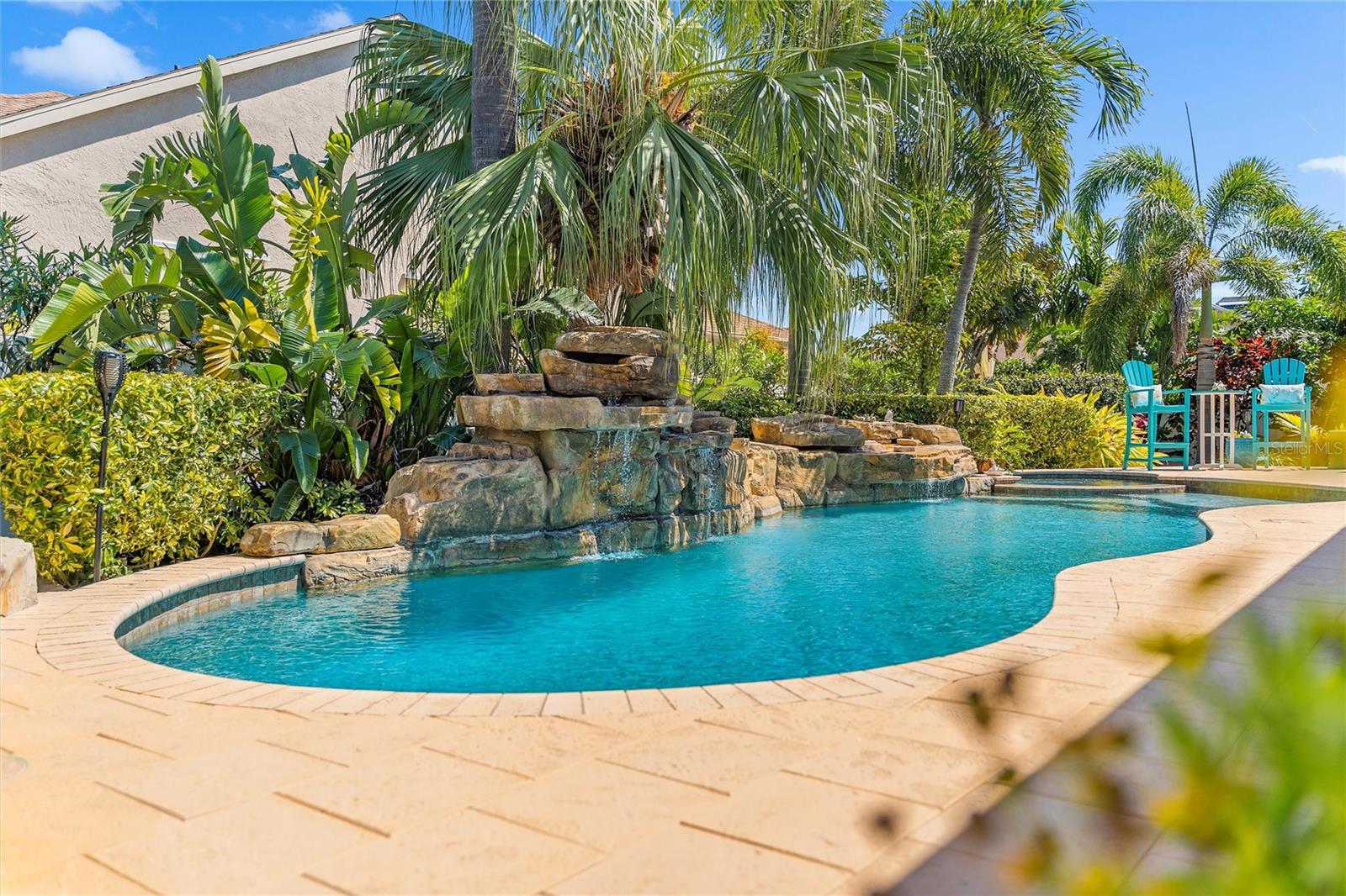 725 MONTE CRISTO BLVD