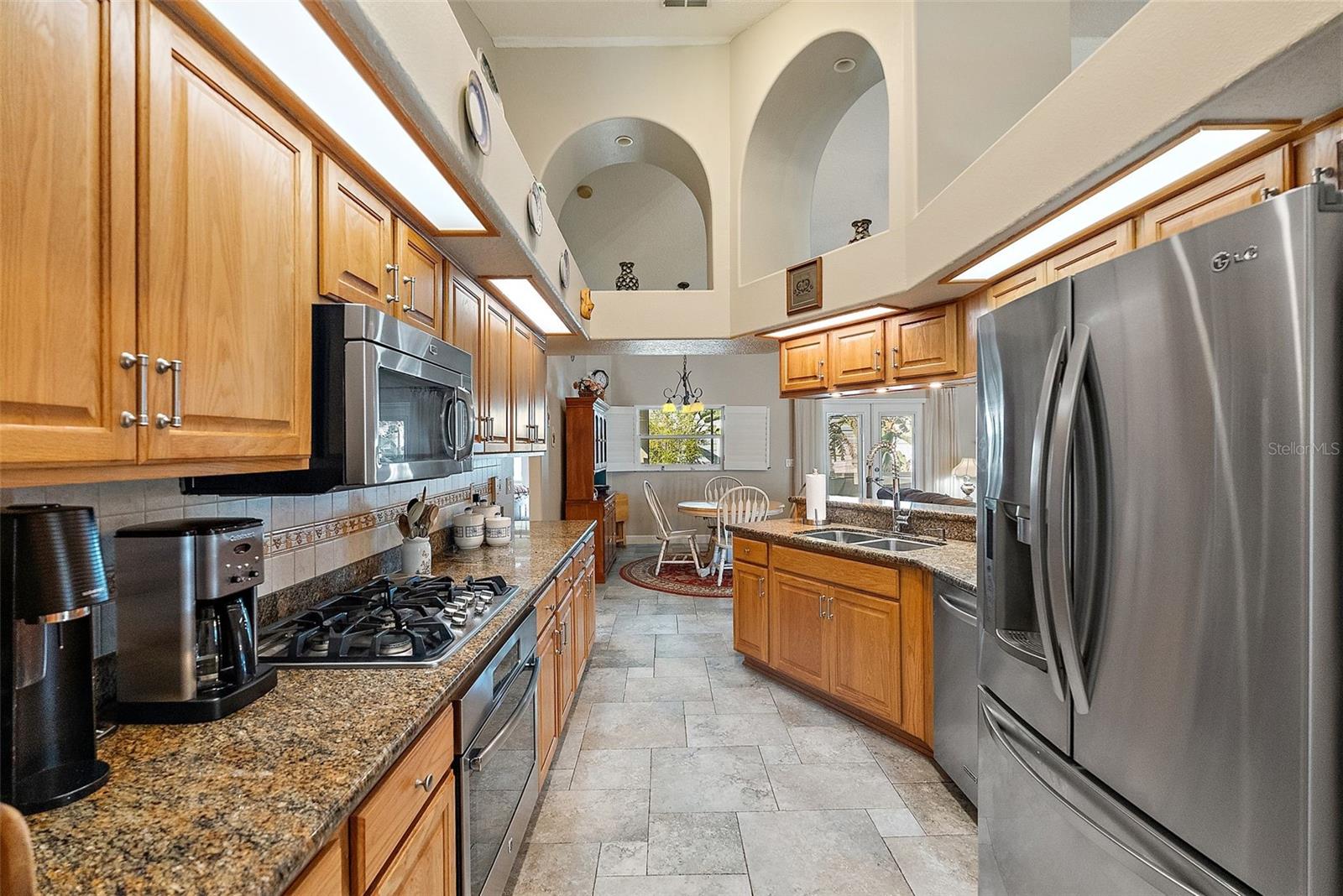 605 4TH ST W