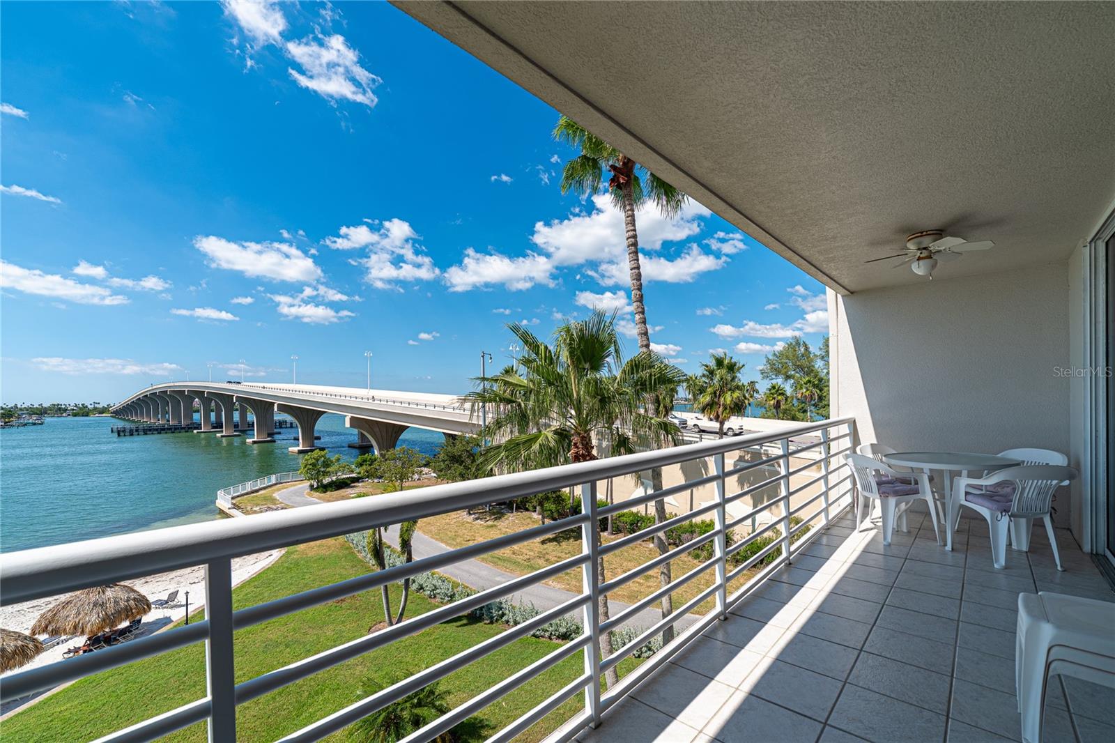 5701 BAHIA DEL MAR CIR #407