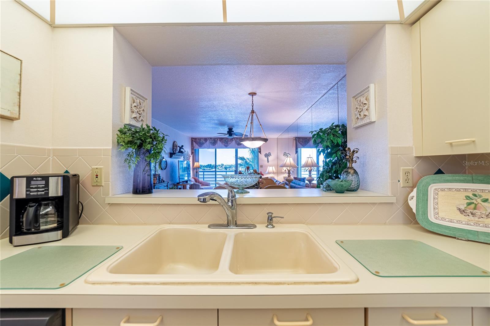 5701 BAHIA DEL MAR CIR #407