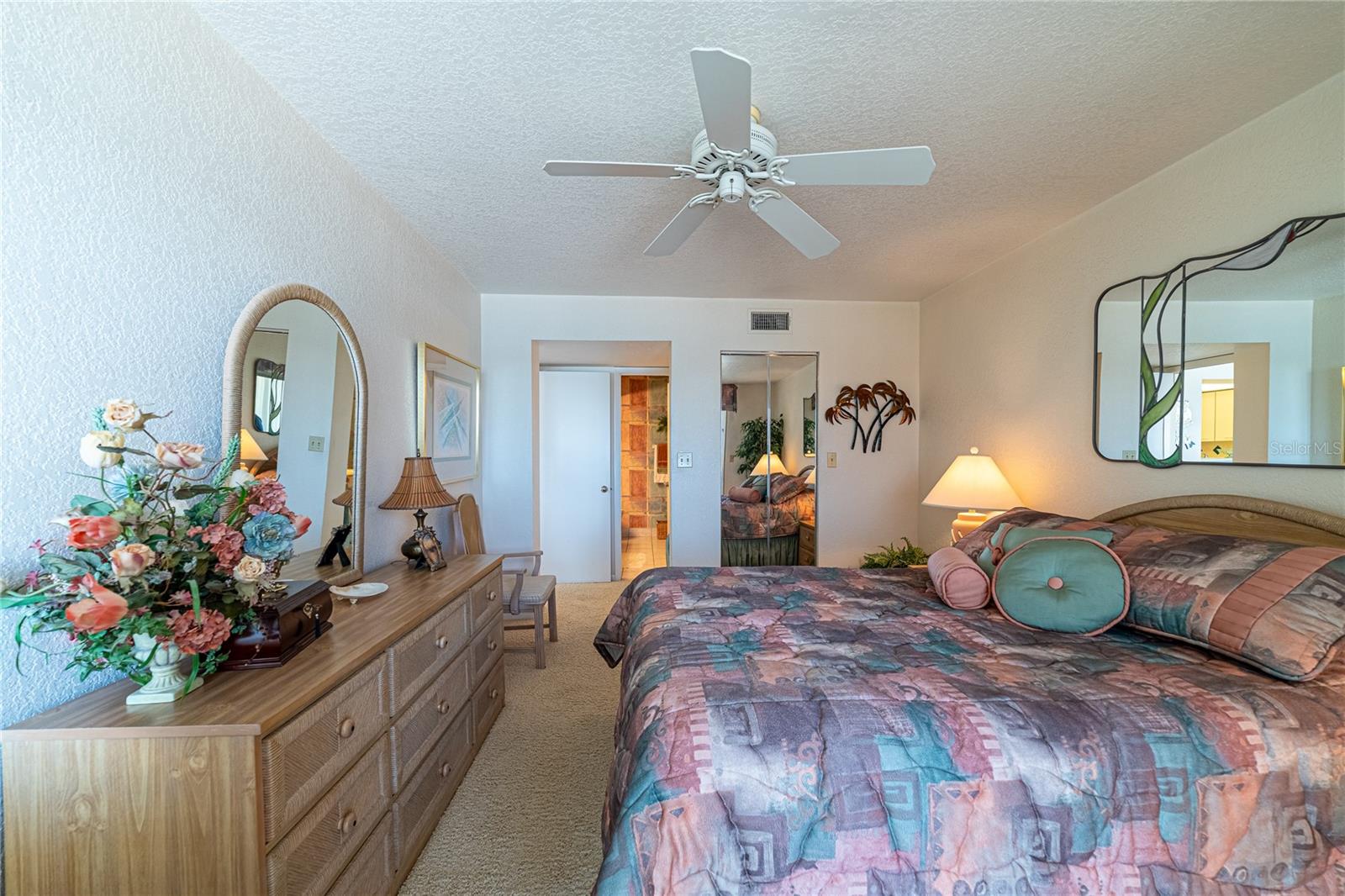5701 BAHIA DEL MAR CIR #407