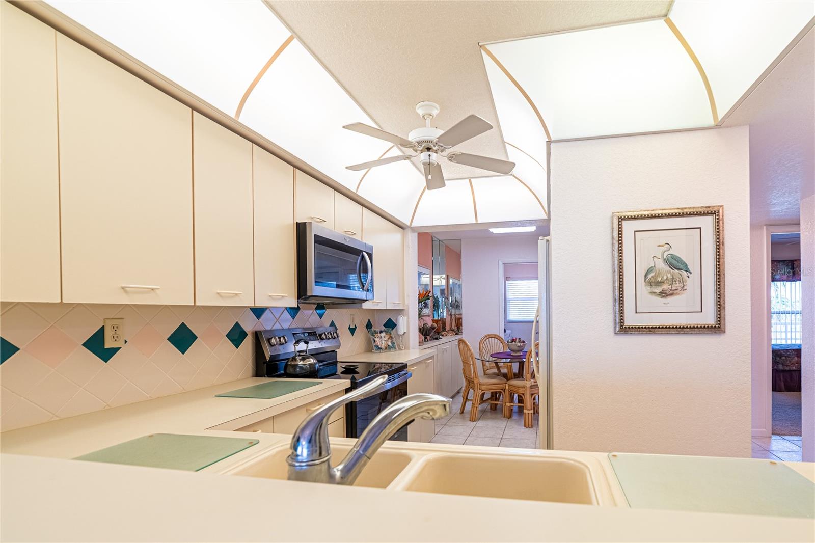 5701 BAHIA DEL MAR CIR #407