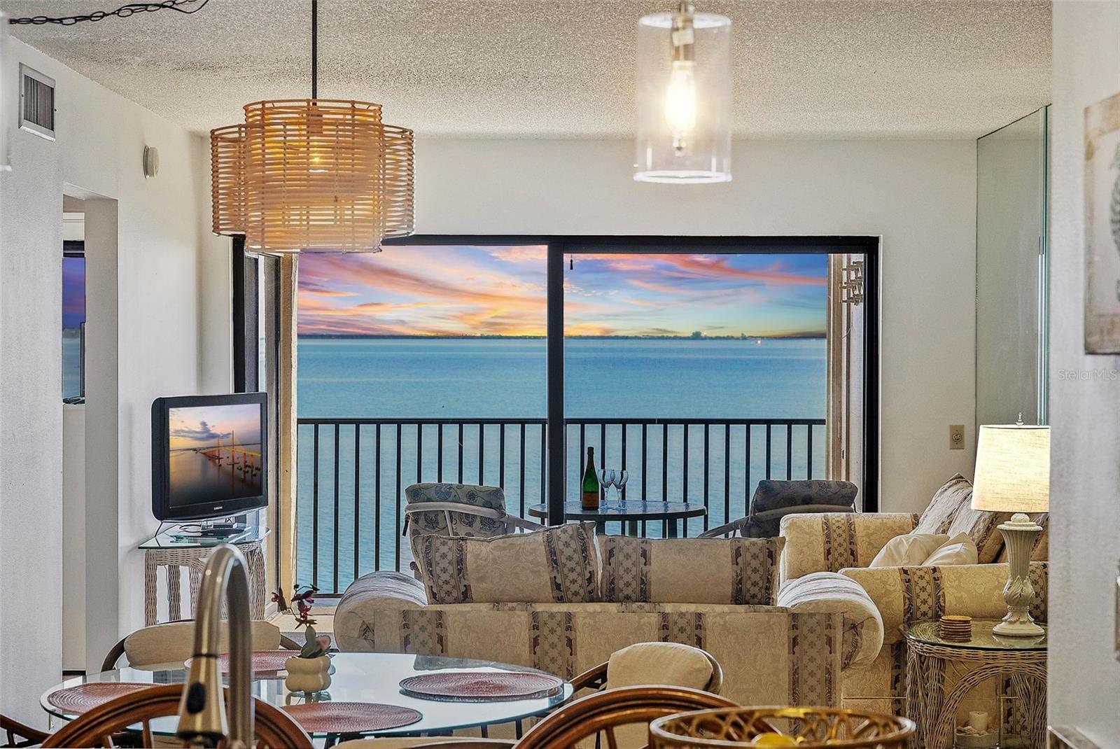 6322 PALMA DEL MAR BLVD S #209