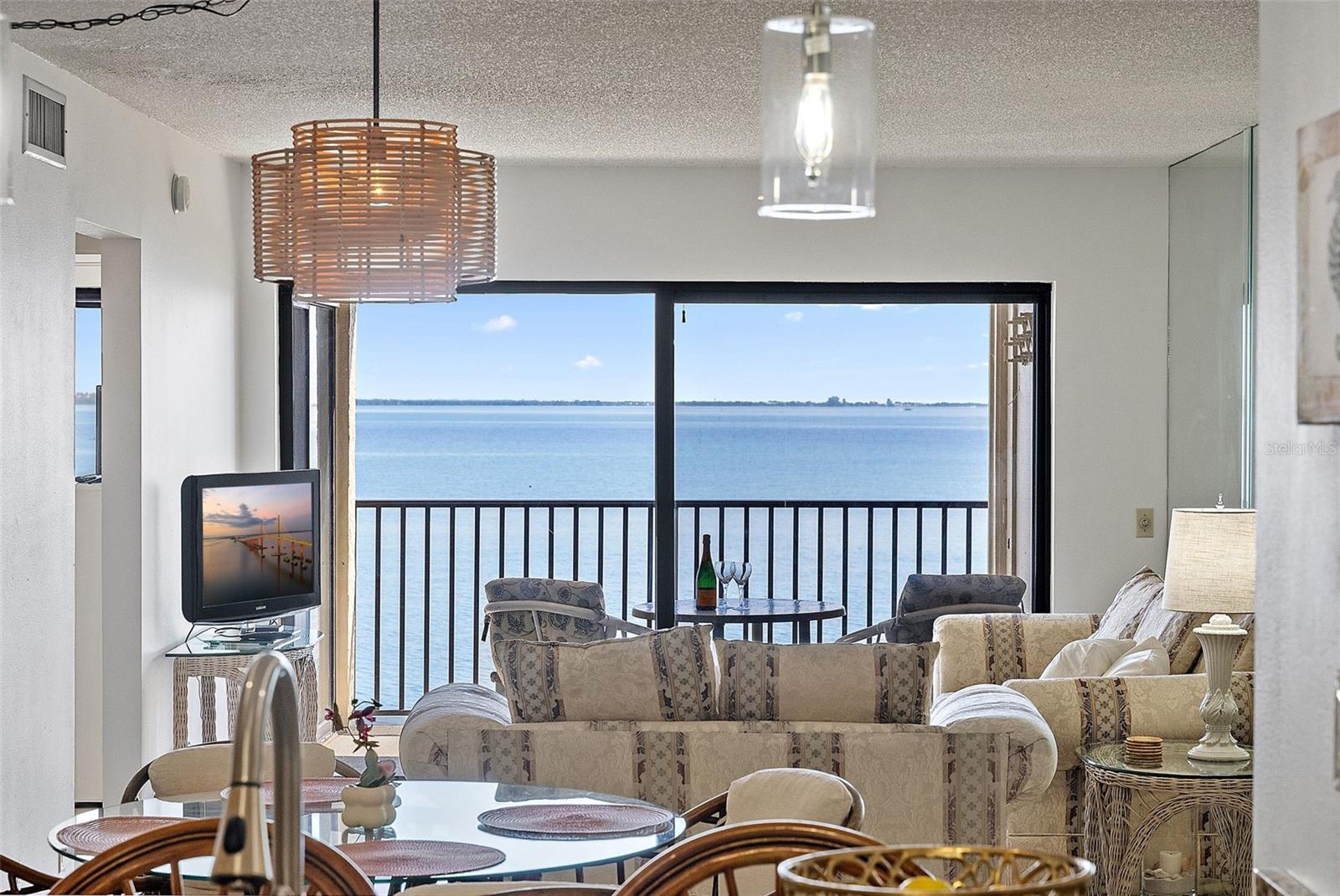 6322 PALMA DEL MAR BLVD S #209