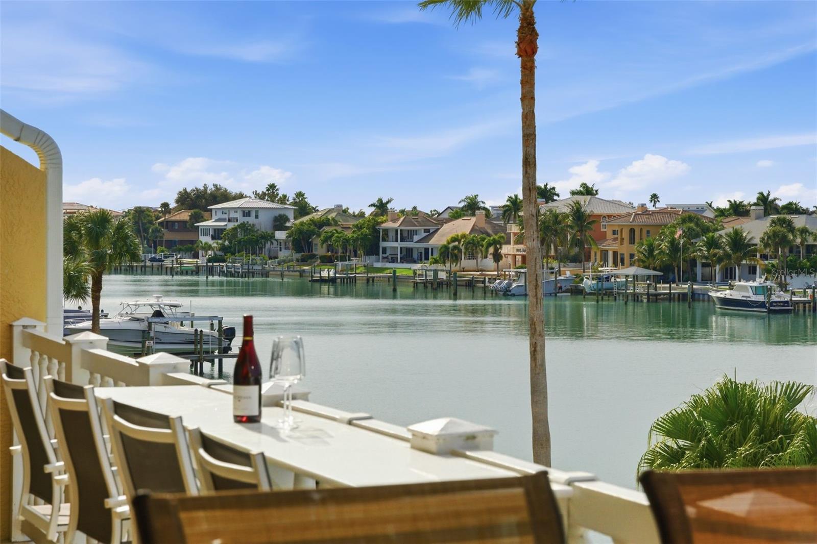 544 PINELLAS BAYWAY S #F9
