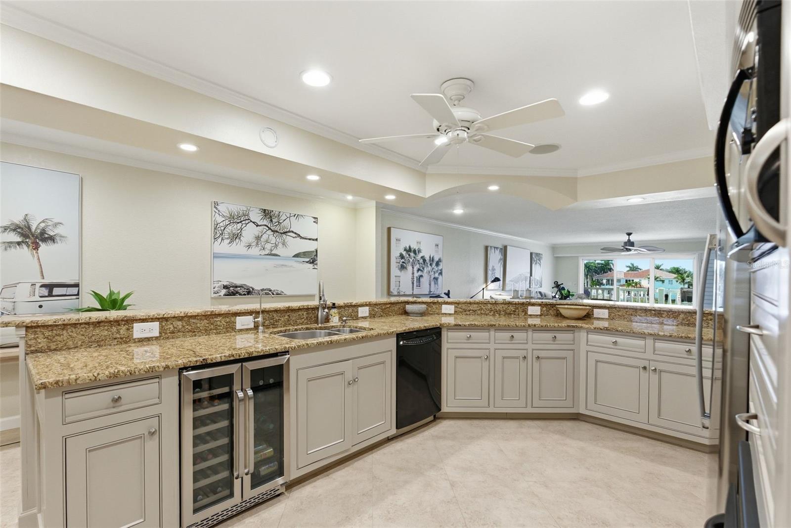 544 PINELLAS BAYWAY S #F9