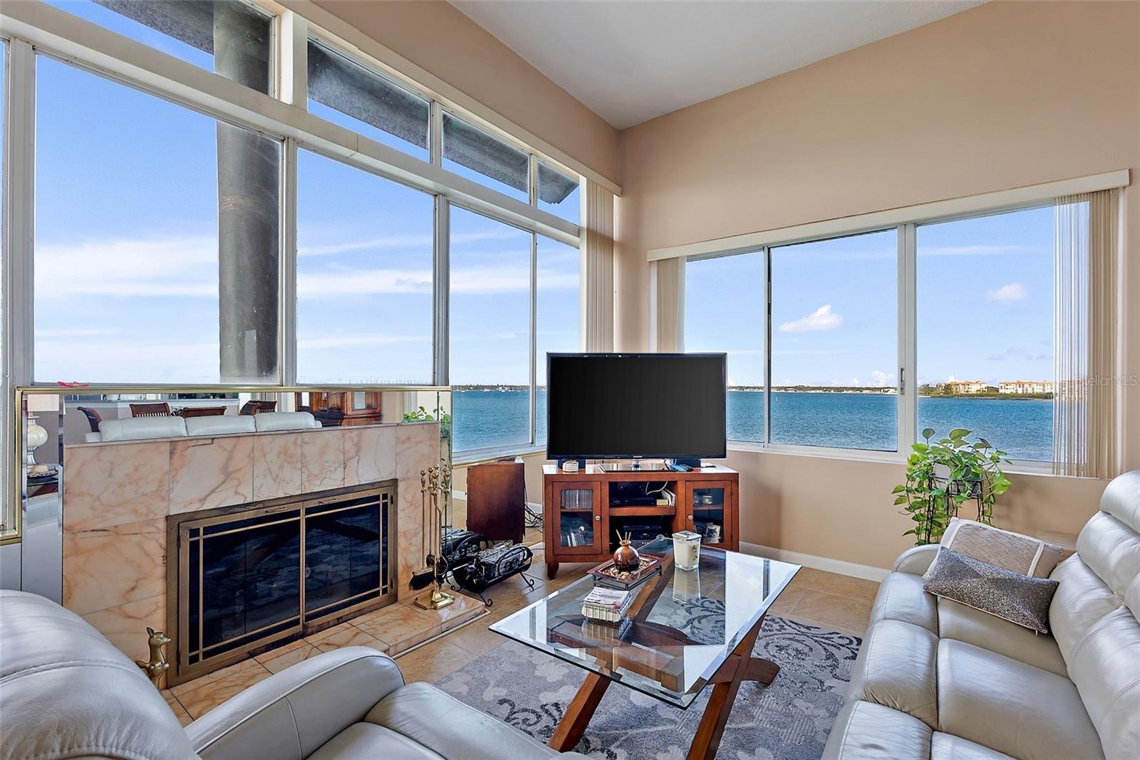5279 ISLA KEY BLVD S #417